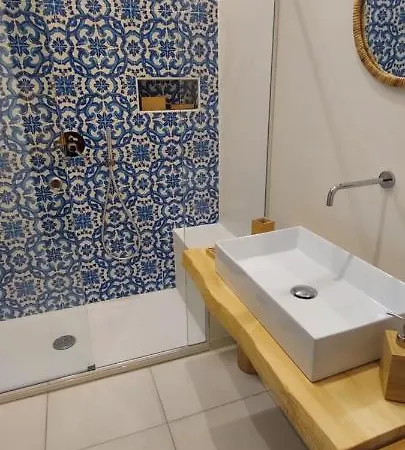 Donna Luisella 3* Napoli